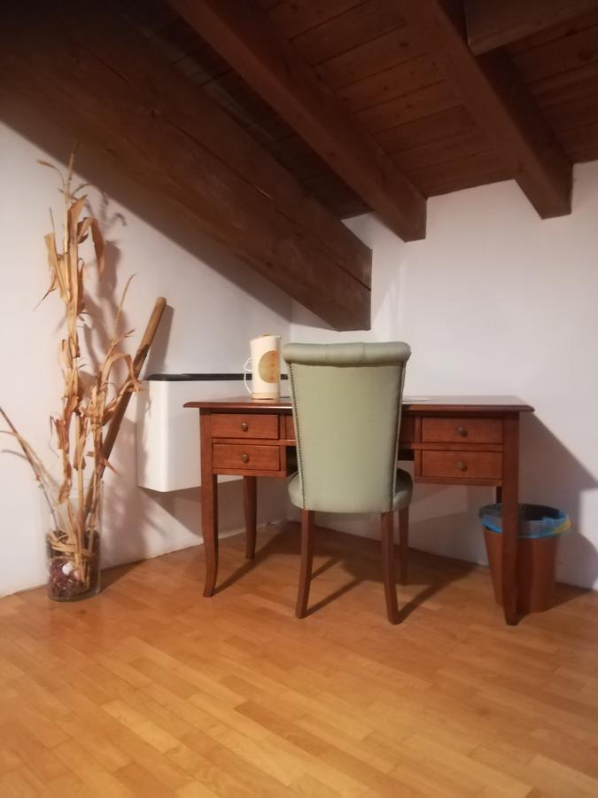 Hotel Monastero Del Lavello 칼로지오코르테 객실 사진